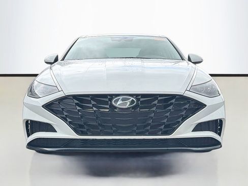 Used 2023 Hyundai Sonata SEL w/ Convenience Package FWD image 3