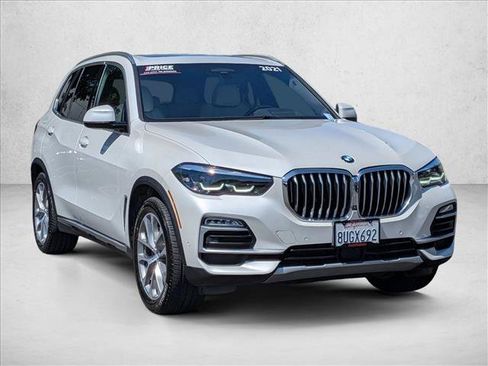 Used 2021 BMW X5 xDrive40i w/ Premium Package AWD/4WD image 3