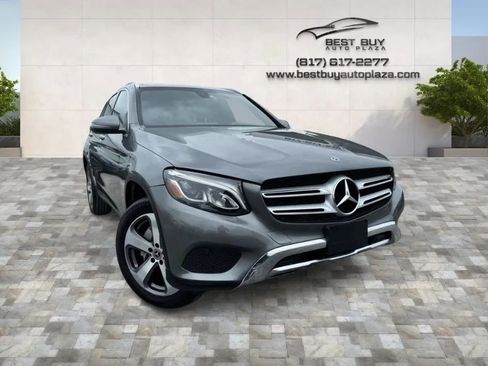 Used 2019 Mercedes-Benz GLC 300 4MATIC image 1