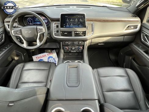 Used 2024 Chevrolet Tahoe Z71 w/ Luxury Package image 2