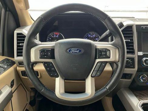 Used 2019 Ford F250 Lariat w/ Chrome Package AWD/4WD image 8