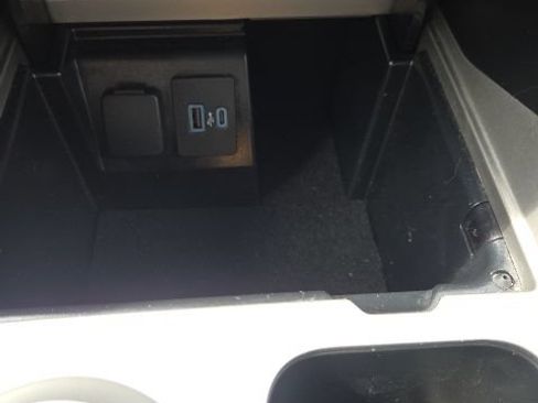 Used 2024 Ford Explorer Limited AWD/4WD image 19
