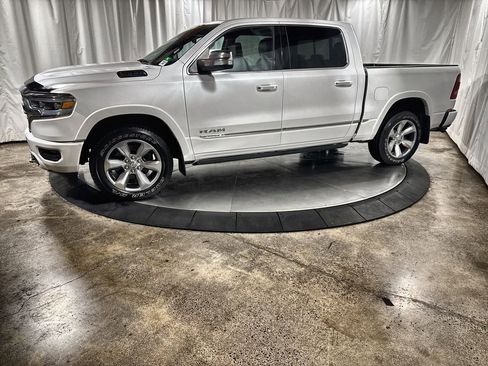 Used 2022 RAM 1500 Limited image 1