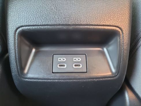 Used 2024 Toyota Corolla SE FWD image 16