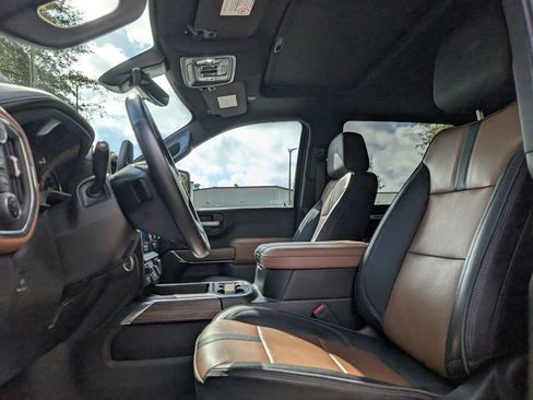 Used 2023 Chevrolet Silverado 2500 High Country w/ Z71 Off-Road Package image 19