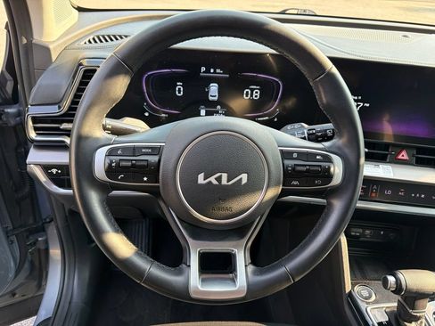 Certified 2023 Kia Sportage EX FWD image 16