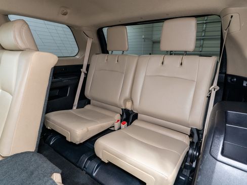 Used 2019 Toyota 4Runner SR5 Premium image 33