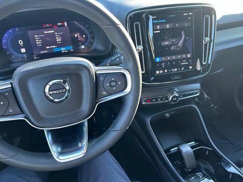 Used 2023 Volvo XC40 B5 Plus w/ Driver Assist Package image 24
