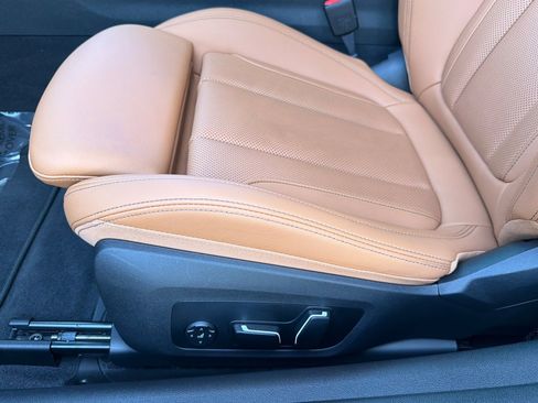 Used 2026 BMW 430i Coupe w/ Premium Package RWD image 14