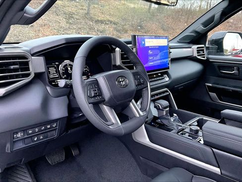 New 2026 Toyota Tundra Limited AWD/4WD image 8