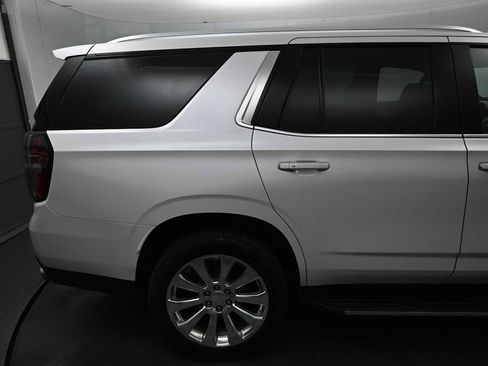 Used 2021 Chevrolet Tahoe Premier AWD/4WD image 11
