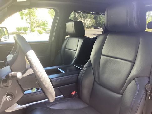 Used 2024 Toyota Tundra Platinum AWD/4WD image 20