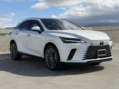 New 2026 Lexus RX 450h AWD image 2