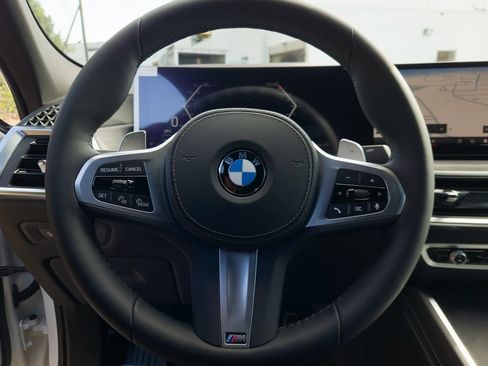 New 2026 BMW X6 xDrive40i w/ Premium Package image 11