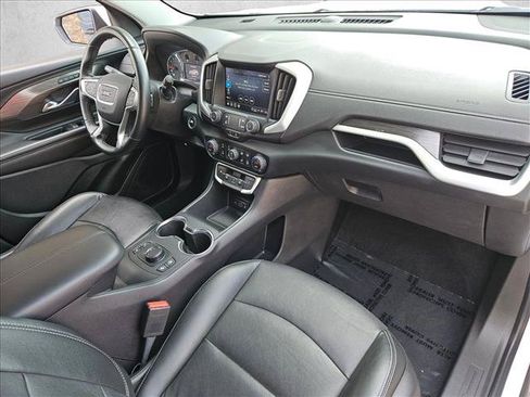Used 2023 GMC Terrain SLT FWD image 22