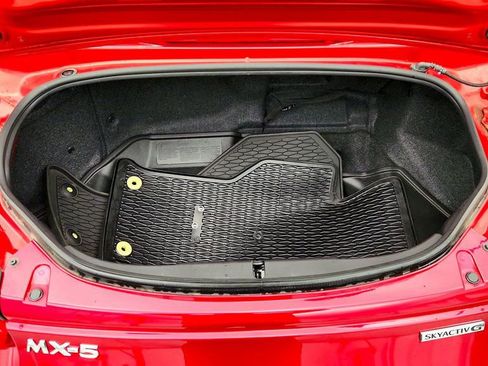 Used 2025 MAZDA MX-5 Miata Grand Touring w/ Weather Package image 21