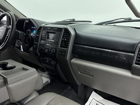 Used 2020 Ford F350 XL image 29