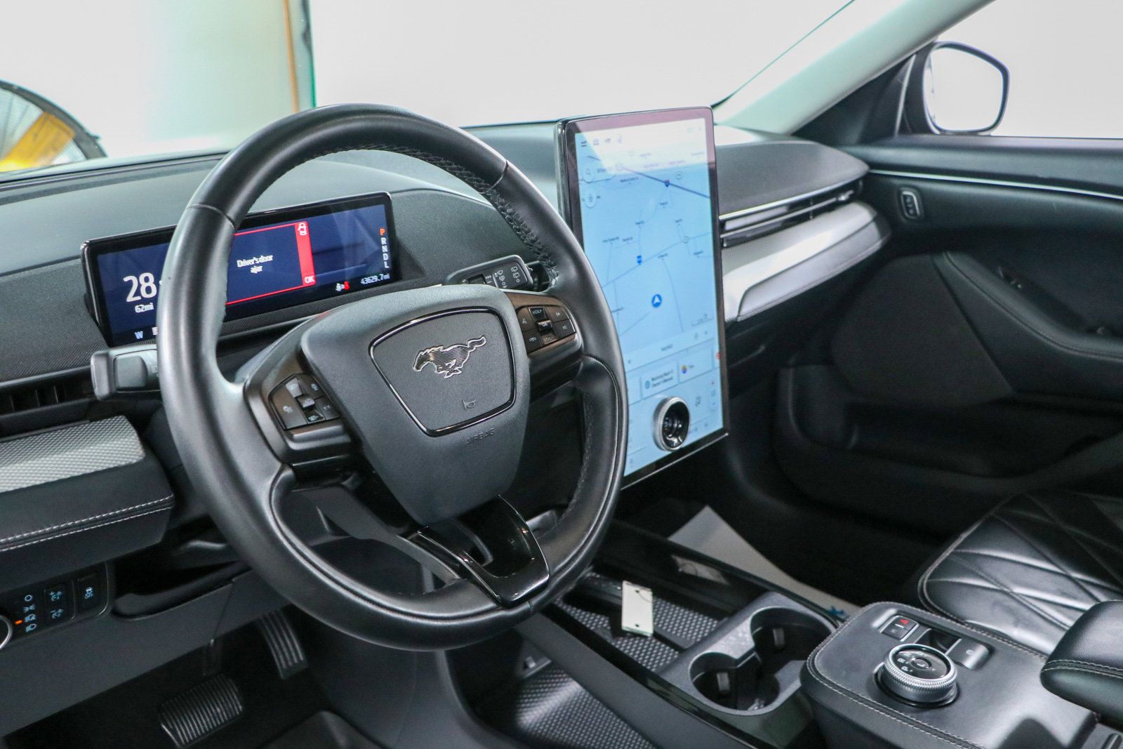 Used 2022 Ford Mustang Mach-E Select RWD image 22