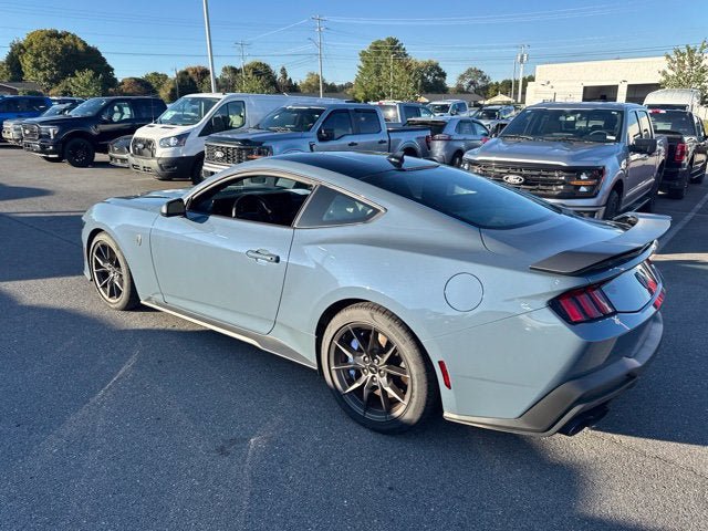 Used 2025 Ford Mustang Dark Horse RWD image 17