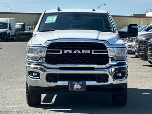 Used 2024 RAM 2500 Big Horn image 9