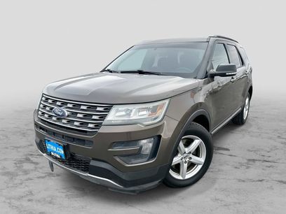 Used 2016 Ford Explorer XLT