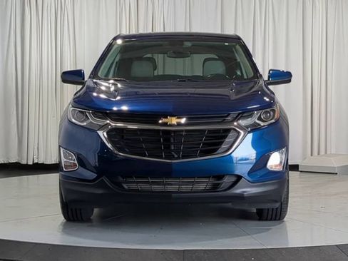 Used 2020 Chevrolet Equinox LT w/ Driver Convenience Package FWD image 3