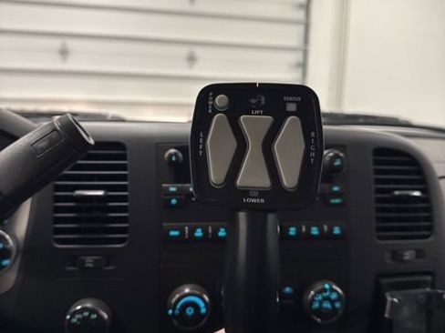 Used 2009 Chevrolet Silverado 1500 LT w/ Power Pack Plus image 12