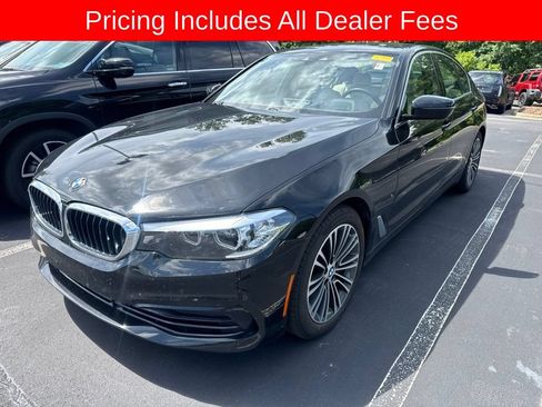 Used 2020 BMW 540i w/ Premium Package RWD image 3