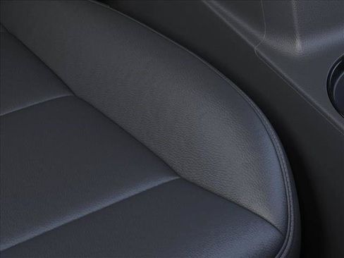 New 2026 Chevrolet Colorado LT w/ LT Convenience Package RWD image 21