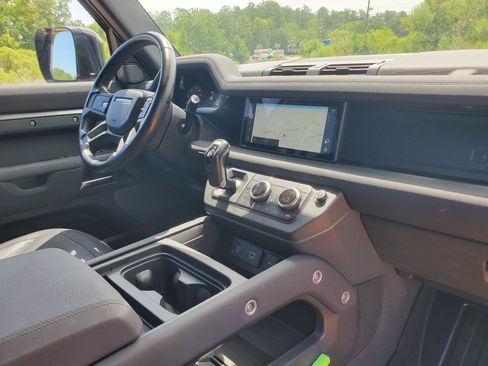 Used 2023 Land Rover Defender 110 X-Dynamic SE AWD/4WD image 45