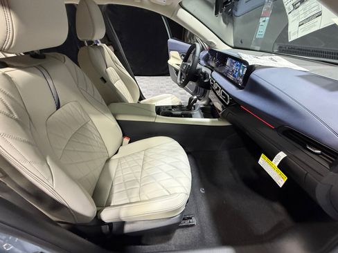 New 2026 Nissan Sentra SL image 19