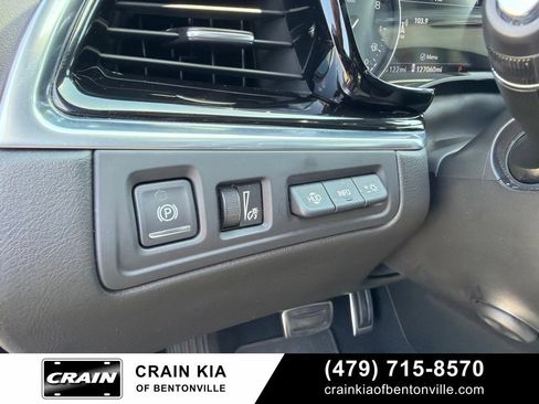 Used 2020 Cadillac XT6 Sport AWD/4WD image 13