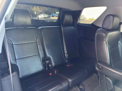 Used 2019 Chevrolet Traverse Premier w/ Redline Edition FWD image 62