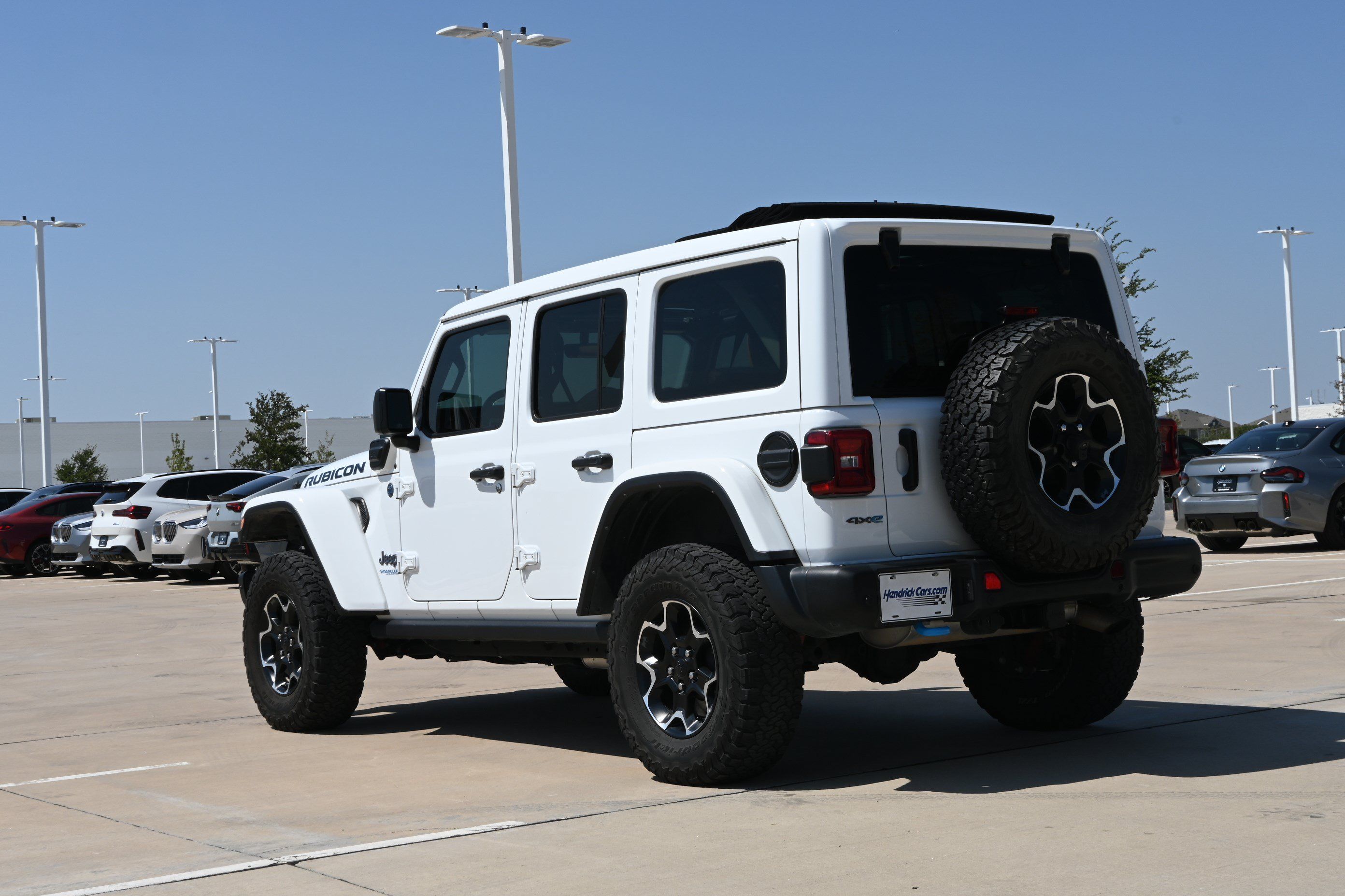 Used 2021 Jeep Wrangler Unlimited Rubicon 4xe w/ Steel Bumper Group AWD/4WD image 7