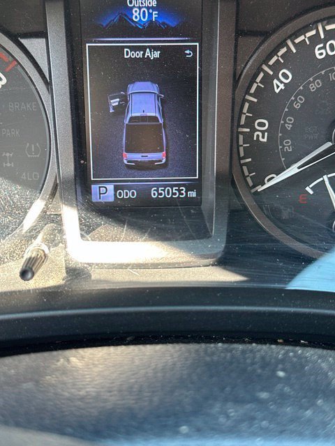 Used 2019 Toyota Tacoma TRD Sport w/ Technology Package AWD/4WD image 18