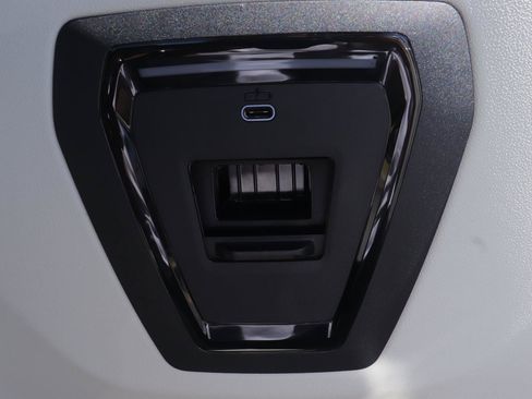 New 2026 BMW 530i w/ Premium Package RWD image 27