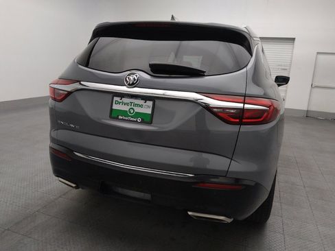 Used 2021 Buick Enclave Essence image 7