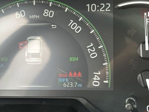 Used 2025 Toyota RAV4 XLE w/ Convenience Package image 14