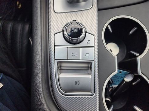 Used 2023 Genesis G70 3.3T image 22