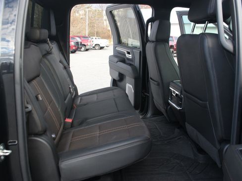 Used 2024 Chevrolet Silverado 2500 High Country w/ Midnight Edition image 39