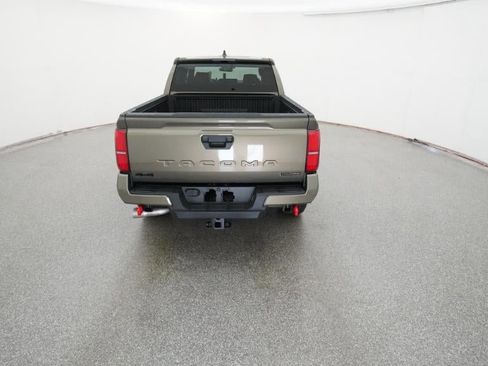 New 2025 Toyota Tacoma TRD Off-Road AWD/4WD image 7