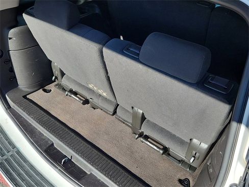 Used 2011 GMC Yukon SLE w/ Suspension Package, Off-Road image 16