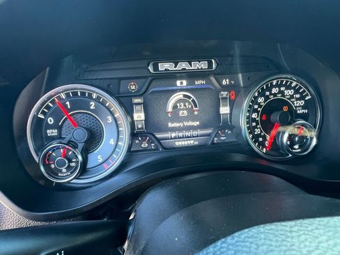 Used 2023 RAM 1500 Laramie image 24