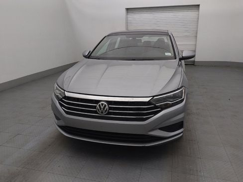 Used 2019 Volkswagen Jetta SE w/ Cold Weather Package FWD image 15