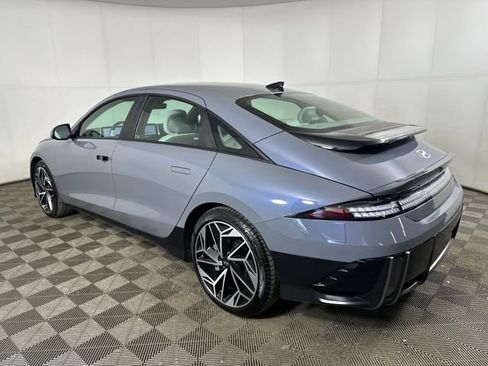 Used 2025 Hyundai Ioniq 6 SEL image 5