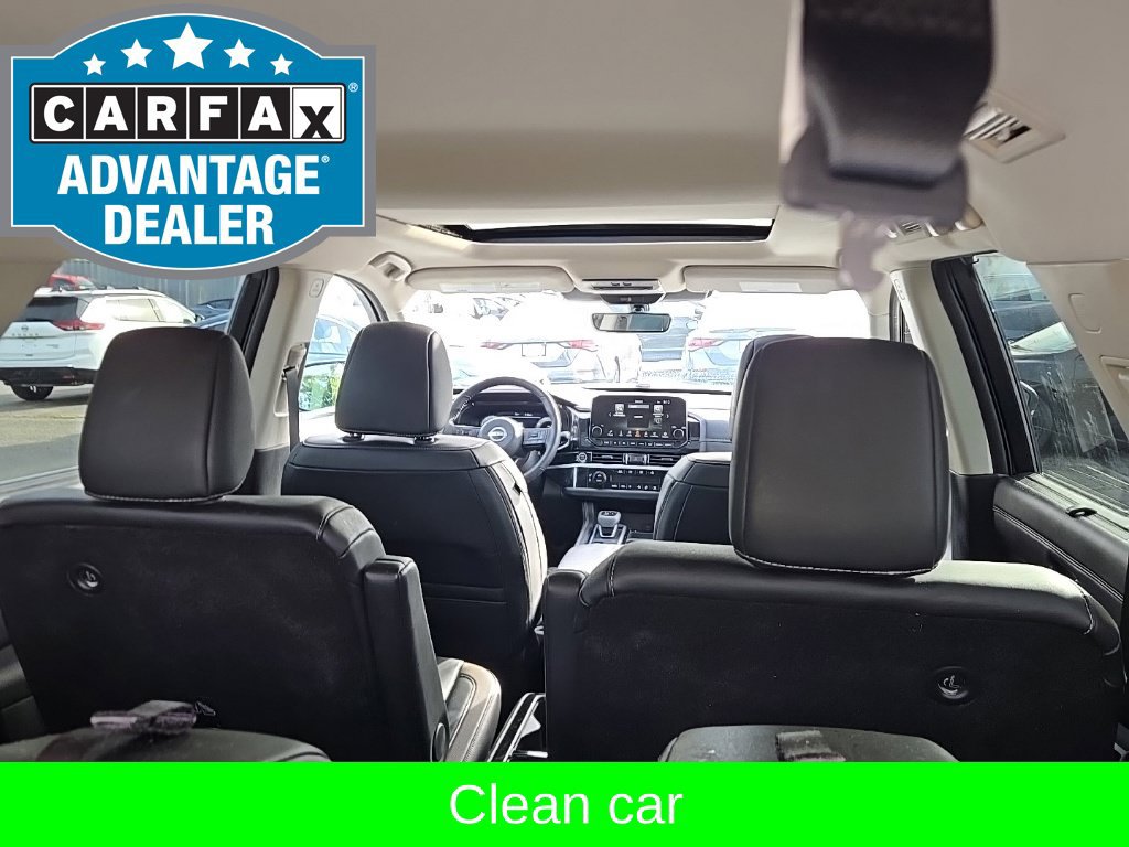 Used 2024 Nissan Pathfinder Platinum AWD/4WD image 10