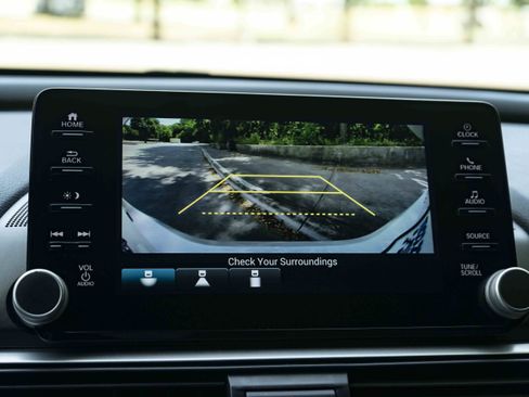 Used 2022 Honda Accord Sport image 28