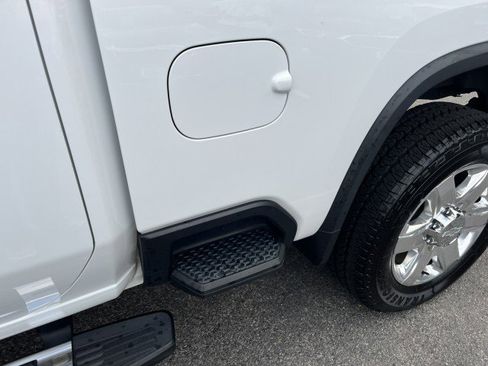 Used 2020 Chevrolet Silverado 2500 LTZ w/ LTZ Plus Package image 9