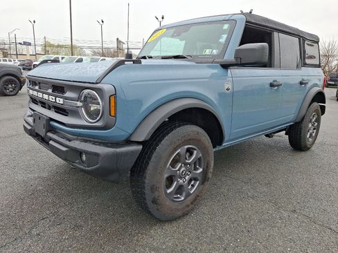 Used 2023 Ford Bronco Big Bend image 3
