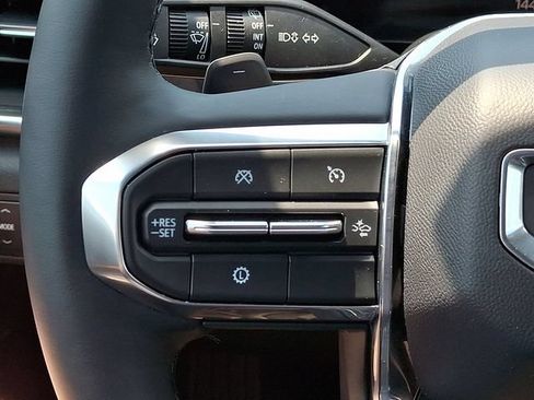 Used 2025 GMC Terrain Elevation AWD/4WD image 21